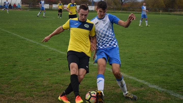 SPORT 30.10_NOGOMET 1. ŽNL PODJELA BODOVA U ZLATAR BISTRICI 6.jpg