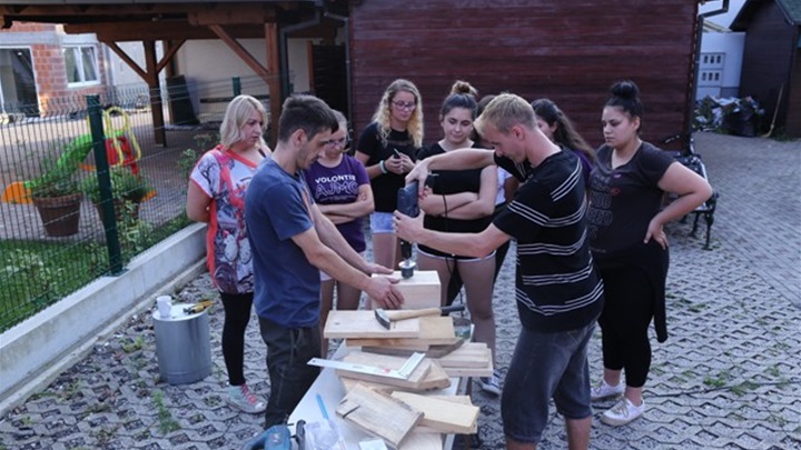 14.7. 2018. Kreativna radionica 82 (kućice za ptice) 037.JPG