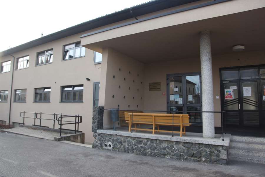 dom zdravlja zabok.JPG