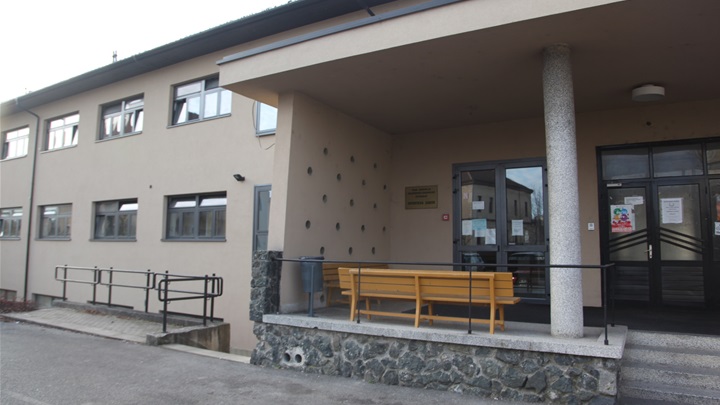 dom zdravlja zabok.JPG