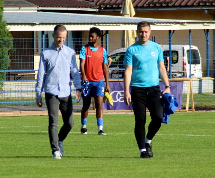 TREN ZUBIĆ-IVANOVIĆ.JPG