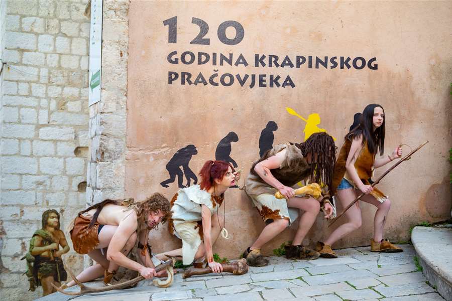 izložba 120 godina krapinskog pračovjeka.jpg