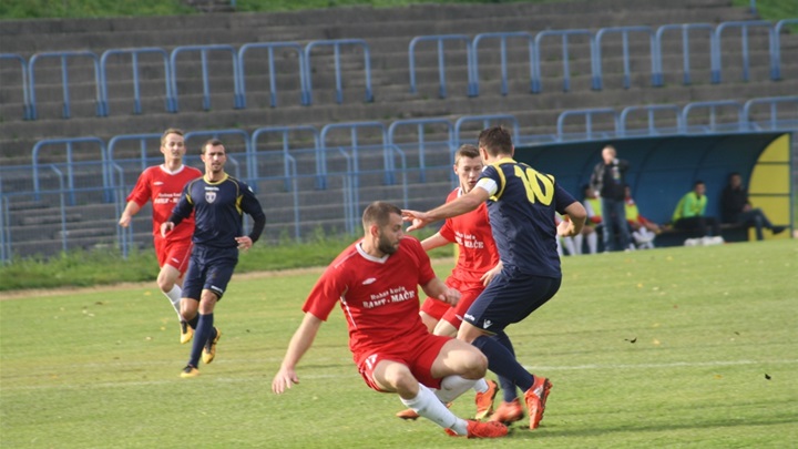 Brujić između Ščurica i Krapnca