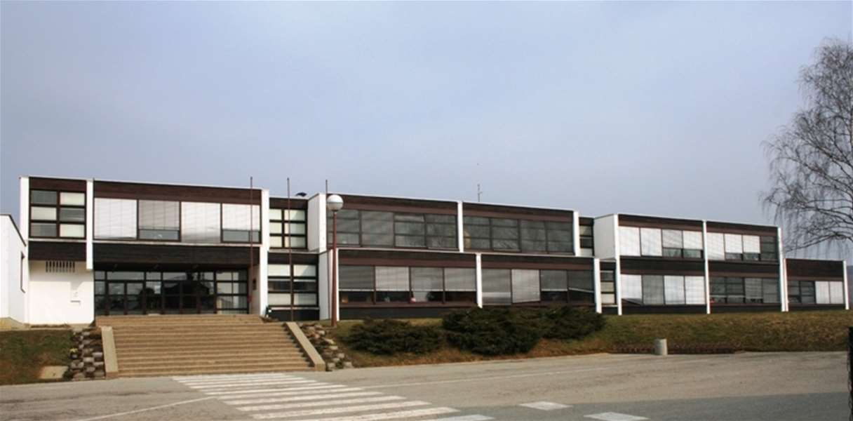 škola sveti križ začretje.jpg