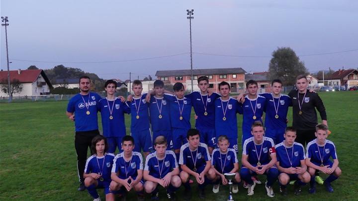 SPORT 29.10._NOGOMET KUP PIONIRI Pioniri krapinskog Zagorca pobjednici su kupa NS KZŽ.jpg