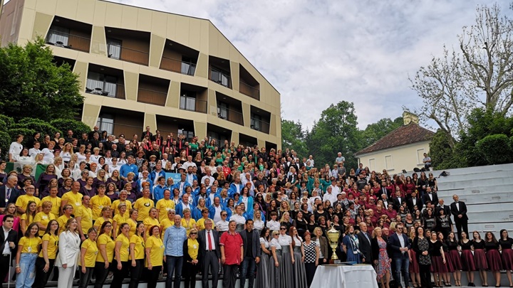 zlatna lipa tuhlja (2).jpg