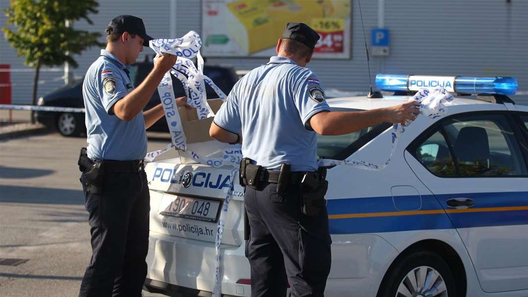 policija