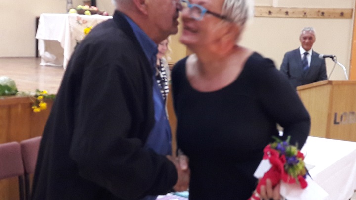 Čestìtke Zvjezdani Jembrih za drugonagrađeni putopis Oko ogorja