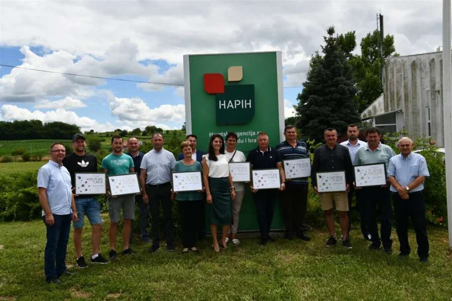 hapihezgif-4-07a3c9f34c.jpg