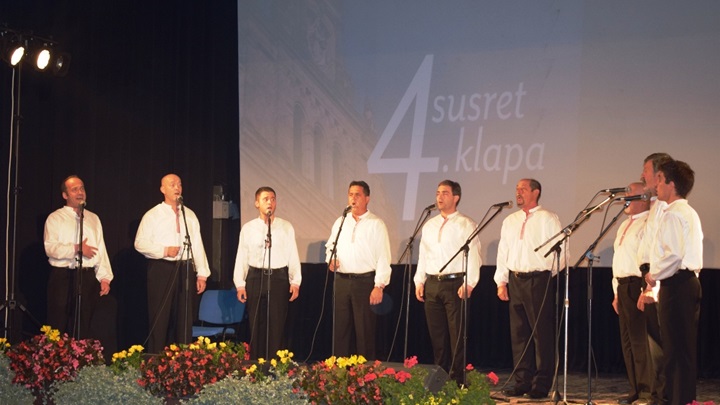 Devet klapa na 4. susretu u Mariji Bistrici Klapa Bistrica .JPG