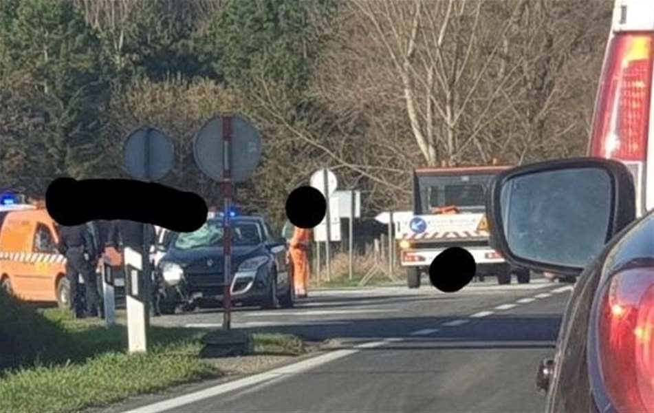 FB Policija zaustavlja KZŽ.jpg