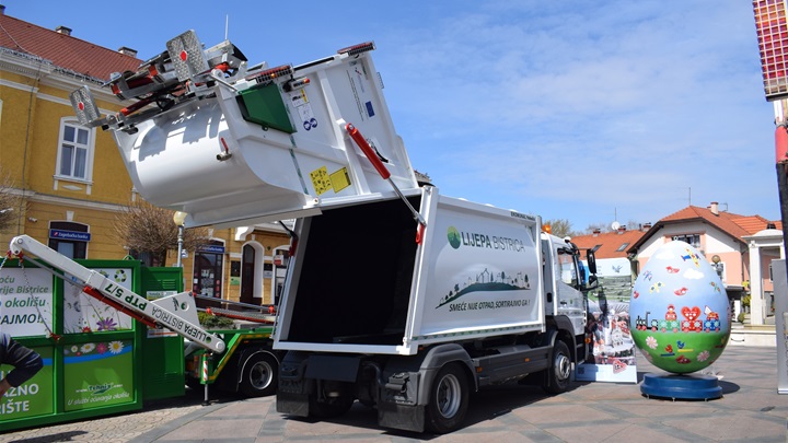 Komunalna vozila za ljepšu Bistricu 3.JPG