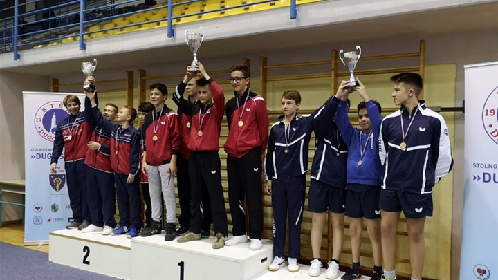 SPORT 7.5._STOLNI TENIS Kadeti Zaboka na najvišem postolju.jpg
