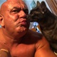 [NEVJEROJATAN VIDEO] Najjači zagorski policajac izdresirao svog mačka Mrkija