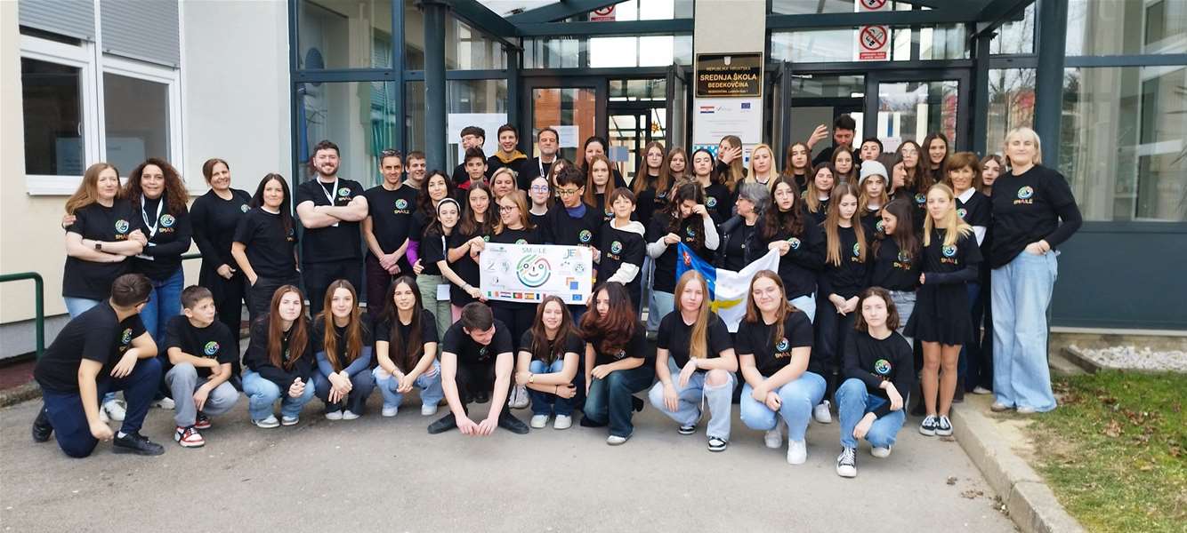 475703913_1171954911606401_6871164769765539676_n (1).jpg