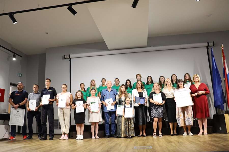 svecana sjednica konjscina (9).JPG