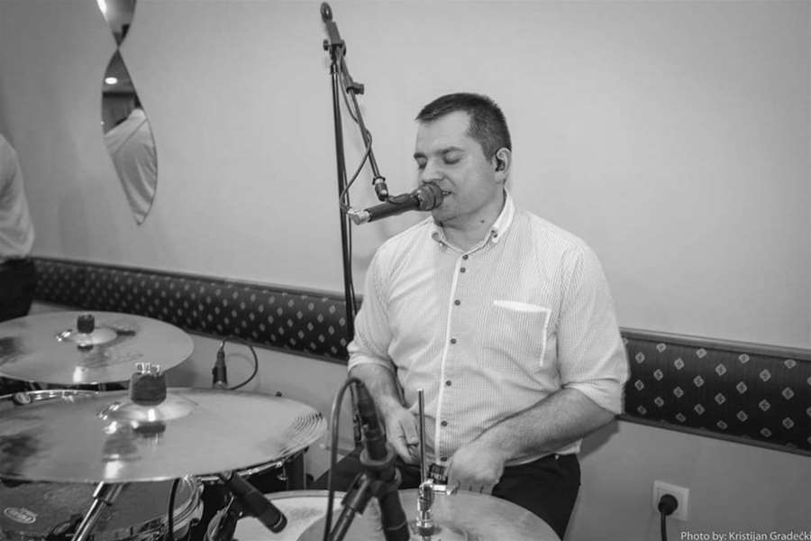 željko jakuš crno bijelo.jpg