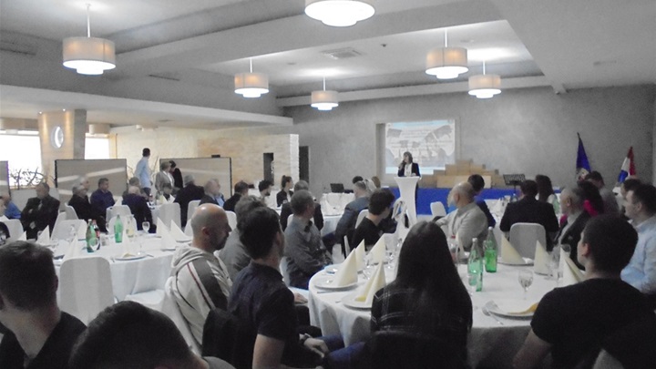 donacija računala 6.jpg