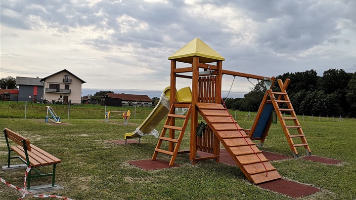 igralište opasanjek.jpg