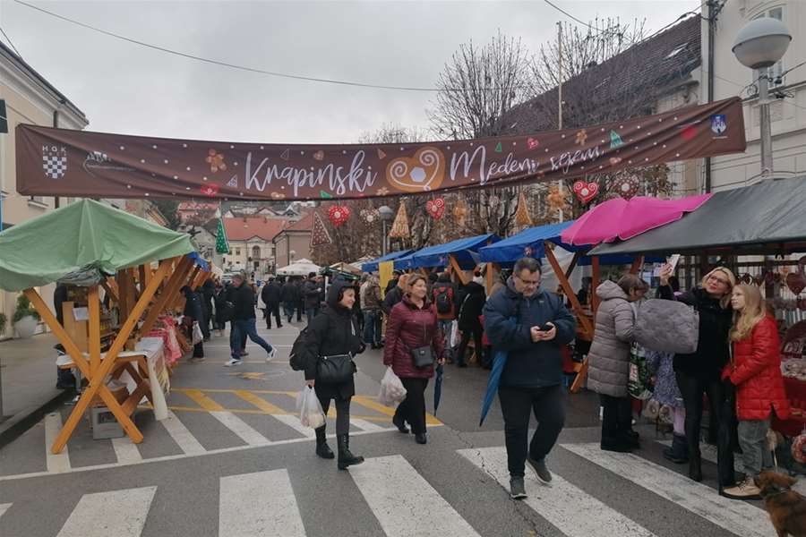 Advent Krapina 2.12.2023. 2.jpg