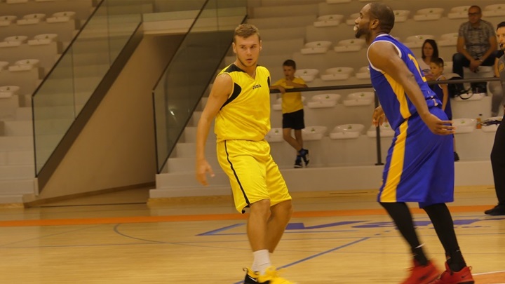 tuđen košarka glavna.jpg