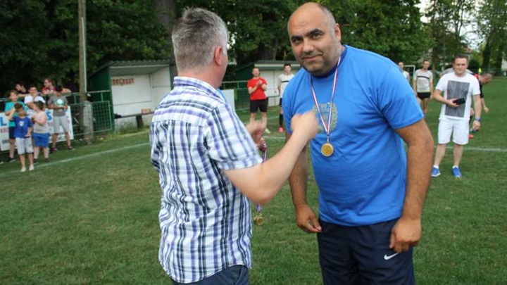 OROSLAVJE NOGOMET 10.jpg