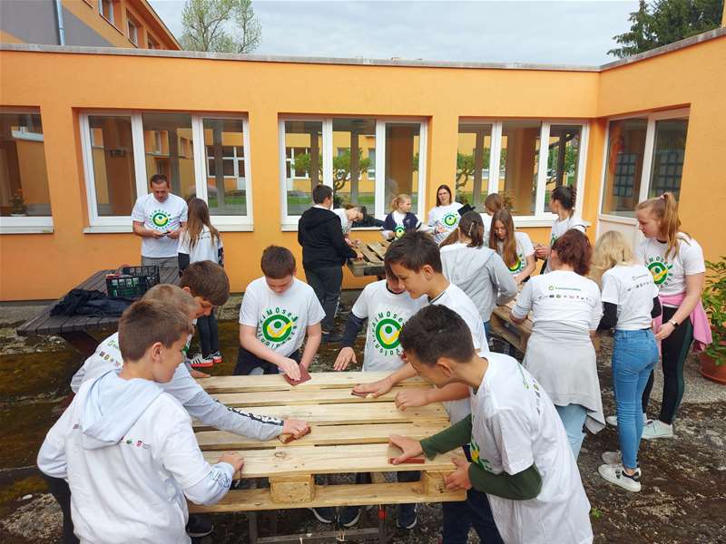 #zavolontirAJMOse  (1).jpg