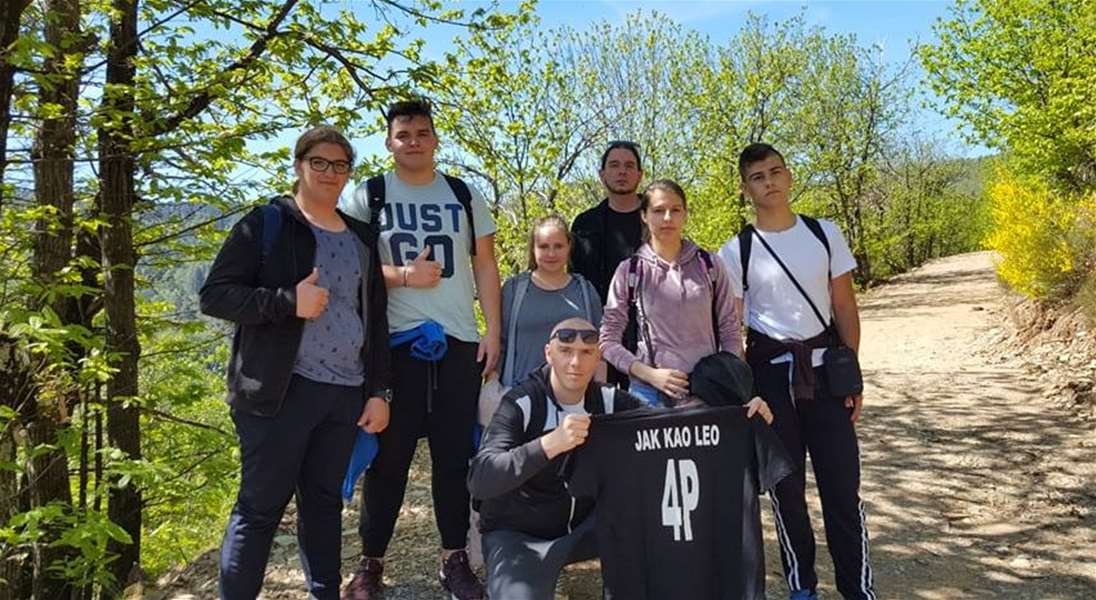 sš bedekovčina u francuskoj glavna.jpg