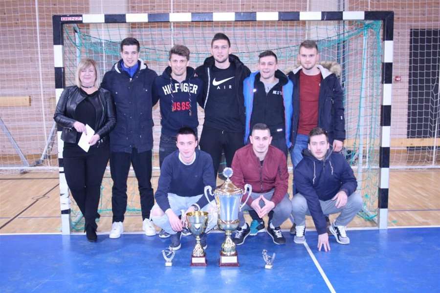 Pobjednička momčad - La bomba