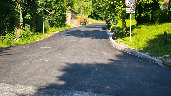 cesta banščica.jpg