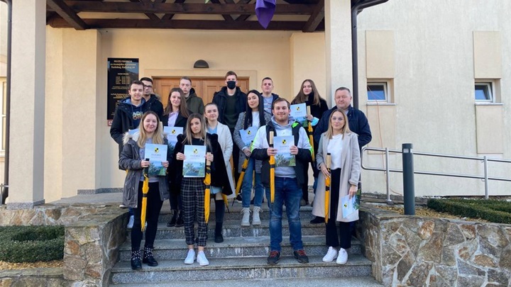 slika stipendije.jpg