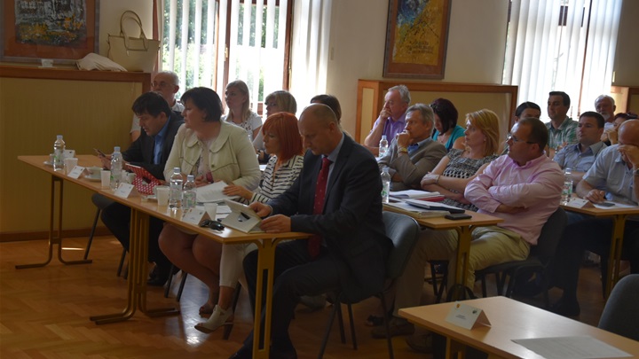 aktualni sat sa sjednice.JPG