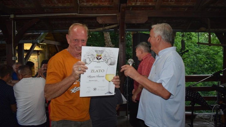 Udruga vinogradara, vinara i podrumara Vinski Vrh proslavila Dan udruge7.JPG