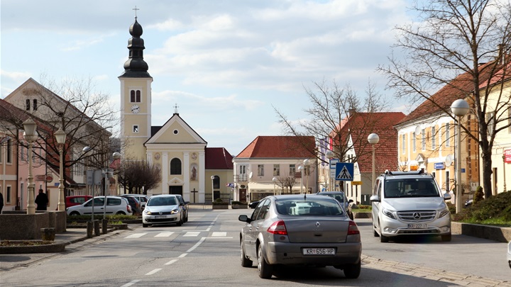 sveti križ začretje.jpg