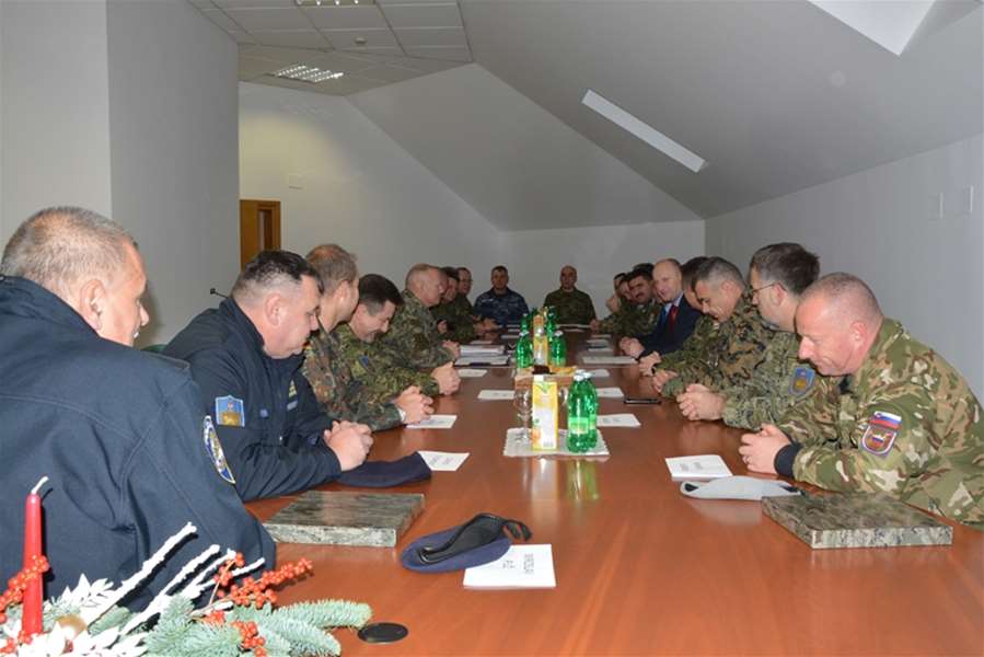 ORUŽANE SNAGE 2.jpg