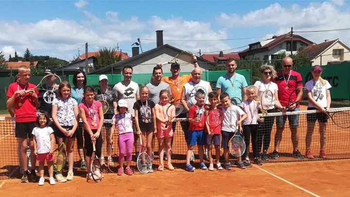 Tenis dječji dan.jpg