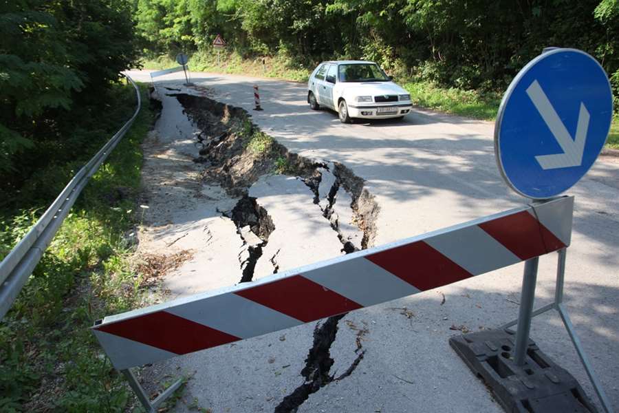 pregrada klizište.jpg