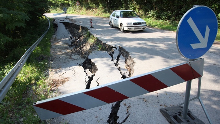 pregrada klizište.jpg