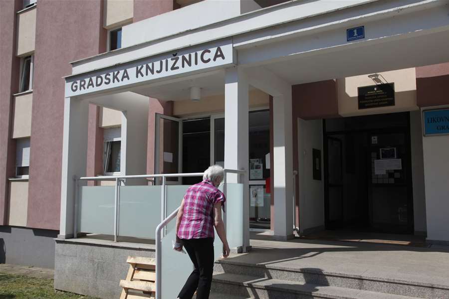 knjižnica2