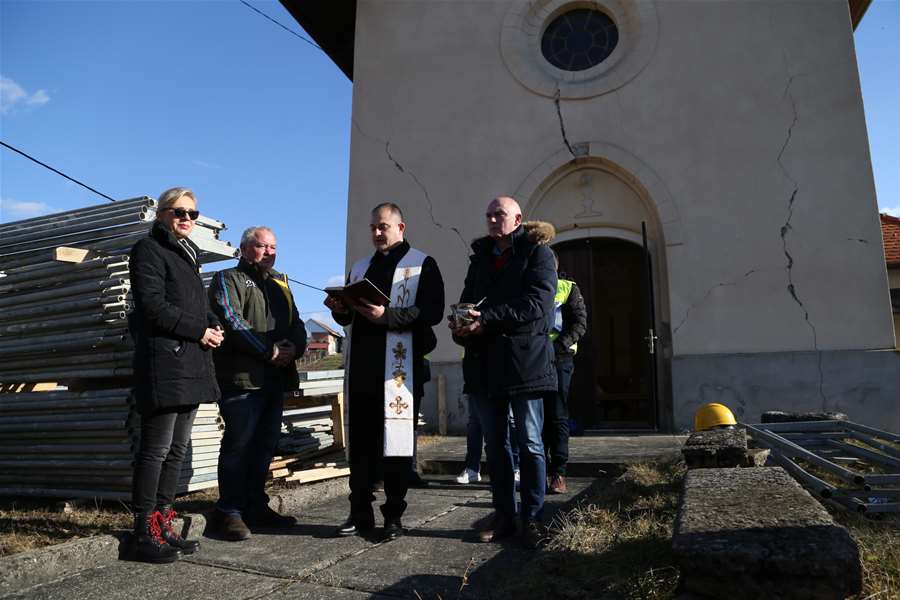 kapela slani potok (1).JPG