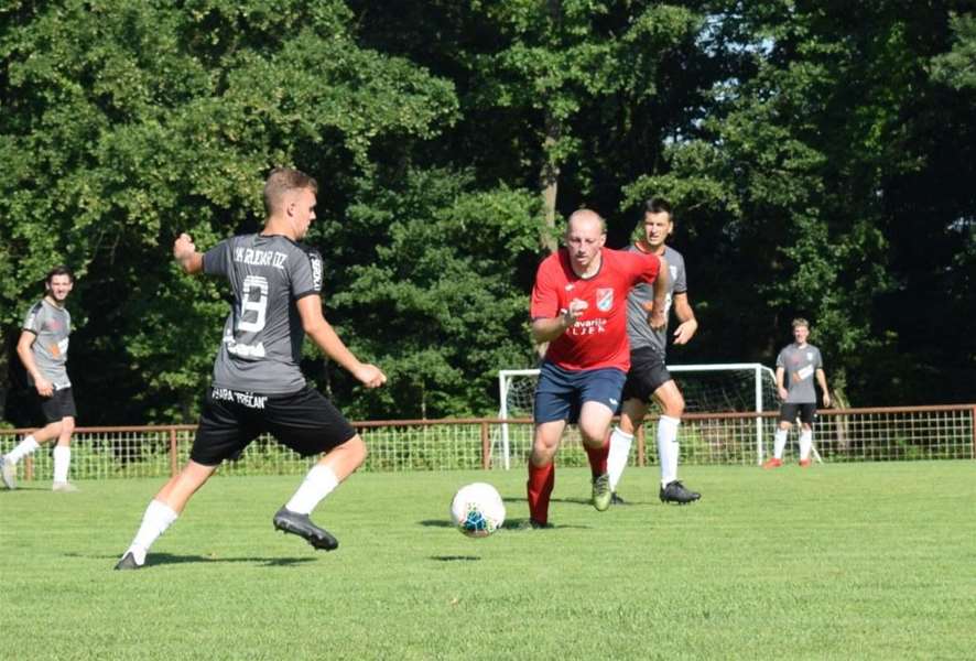 NK Inkop iz Poznanovca organizira „Dane sporta i zabave” – poznati polufinalisti kod seniora 06.JPG