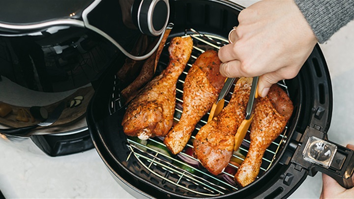 air-fryer-chicken-drumstick-medium.jpg