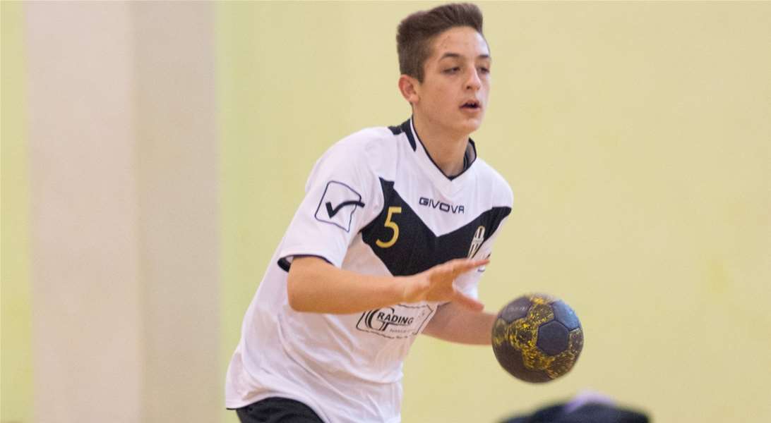 SPORT 12.11._ RUKOMET MUŠKI ML NOVA POBJEDA BEDEKOVČINE  Dejan Končić  .jpg