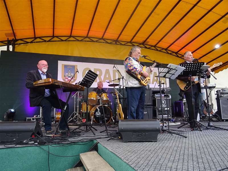 Plavi kristali Dan grada 023. (7).JPG