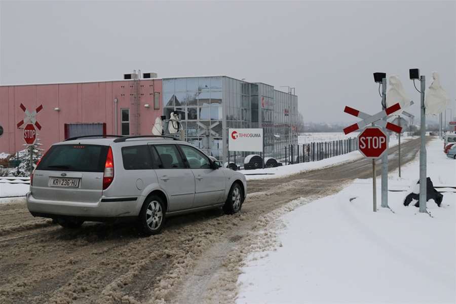 prijelaz kod šode.jpg