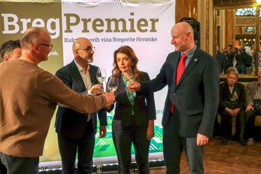KZZ-Bregp11-web-600x400.jpg