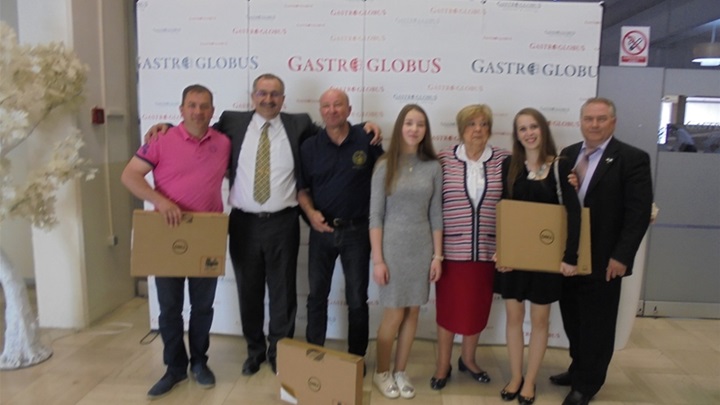 donacija računala.jpg