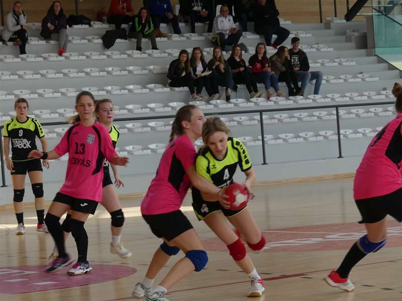 SPORT 26.3._RUKOMET KADETKINJE-1.jpg