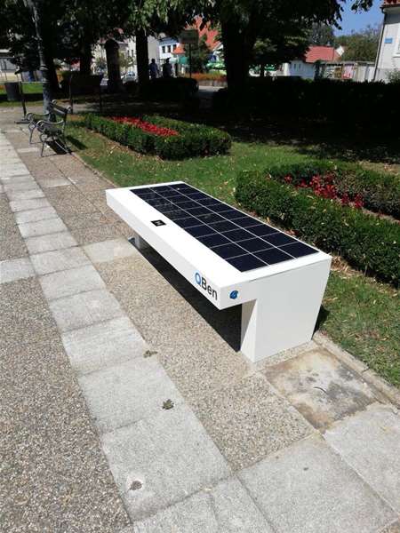 pametna klupa donja stubica