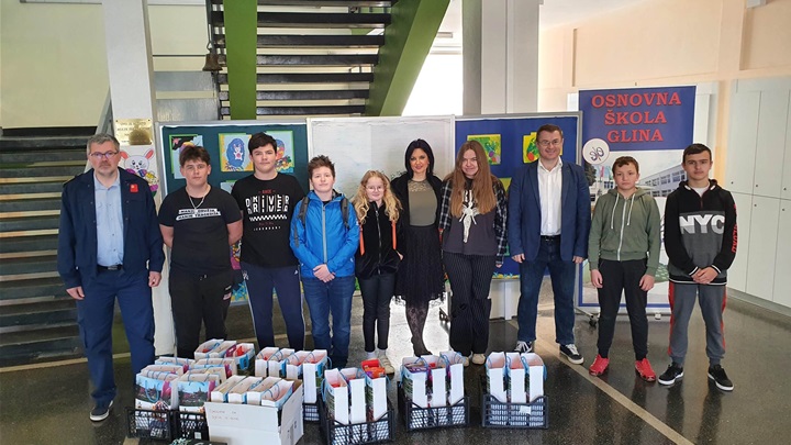 Bistrički osnovci ''zasladili'' proljetne praznike prijateljima iz Gline2.jpeg